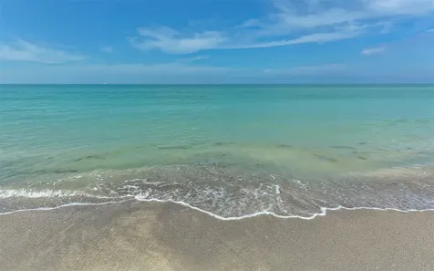 948 Spanish Drive S Longboat Key FL 34228