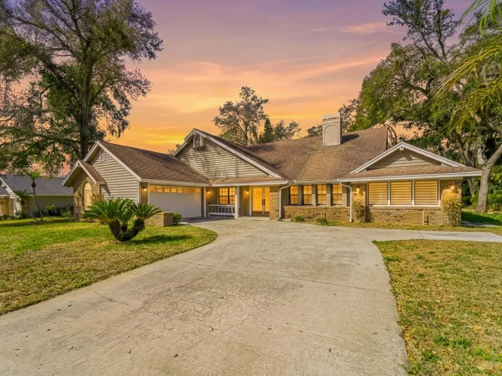 142 Barrington Drive Brandon FL 33511