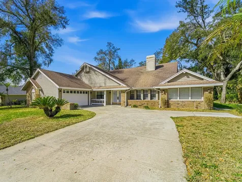 142 Barrington Drive Brandon FL 33511