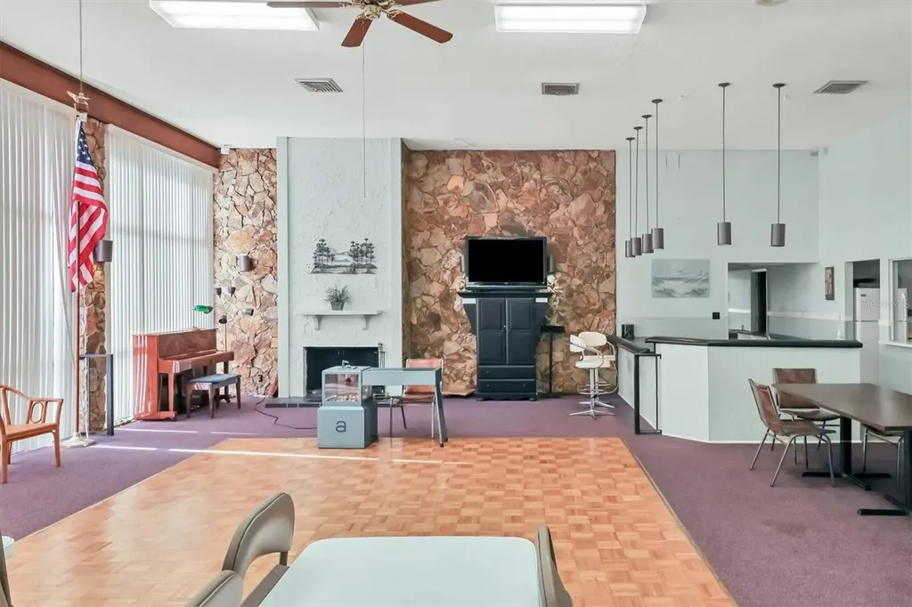 1230 56th Street W Bradenton FL 34209