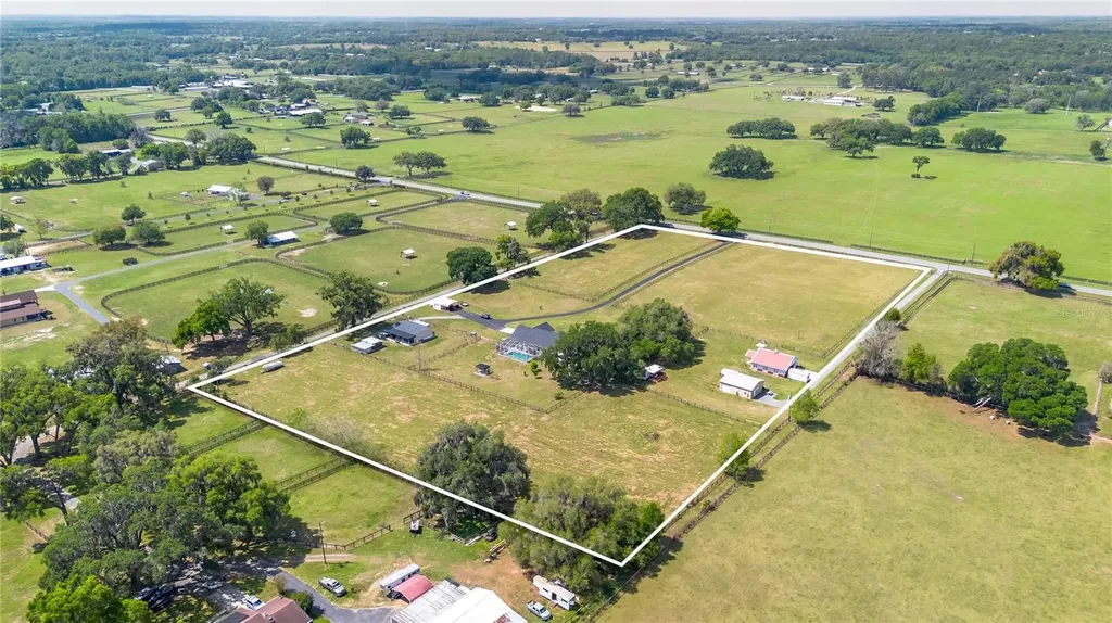 13025 NW Gainesville Road Reddick FL 32686