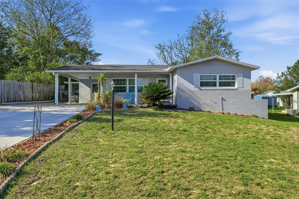 6 Oak Hollow Drive Beverly Hills FL 34465