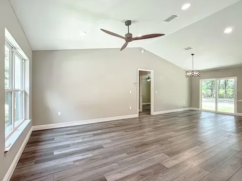15500? NE 49 Place Williston FL 32696