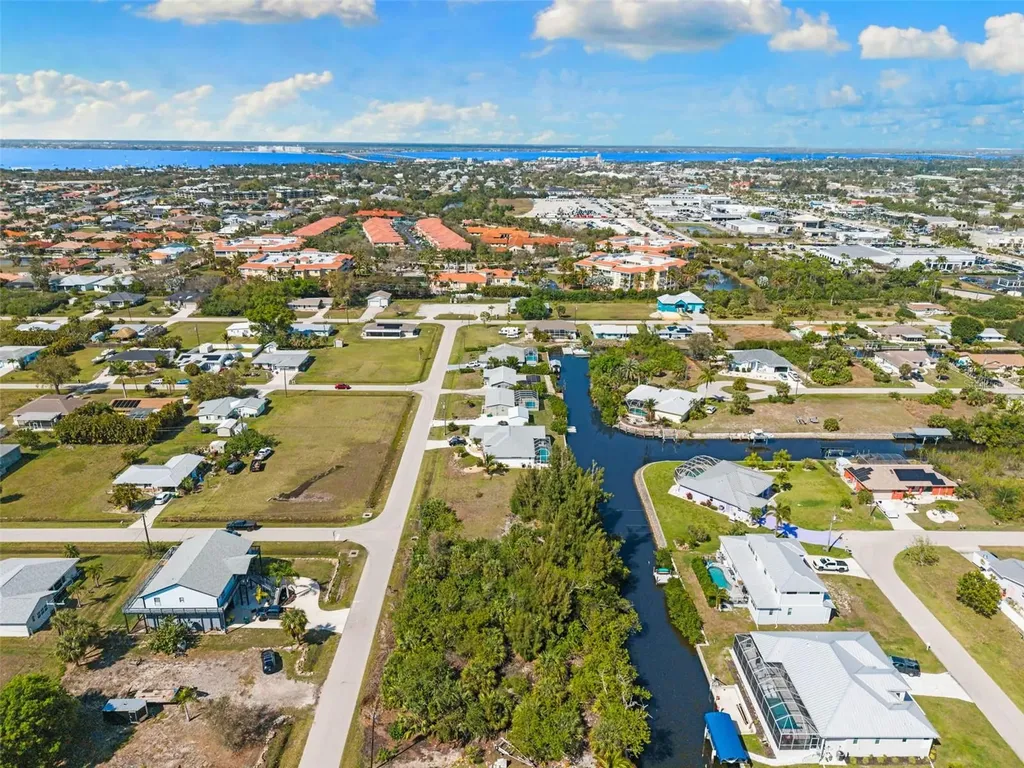 2524 Larkspur Drive Punta Gorda FL 33950
