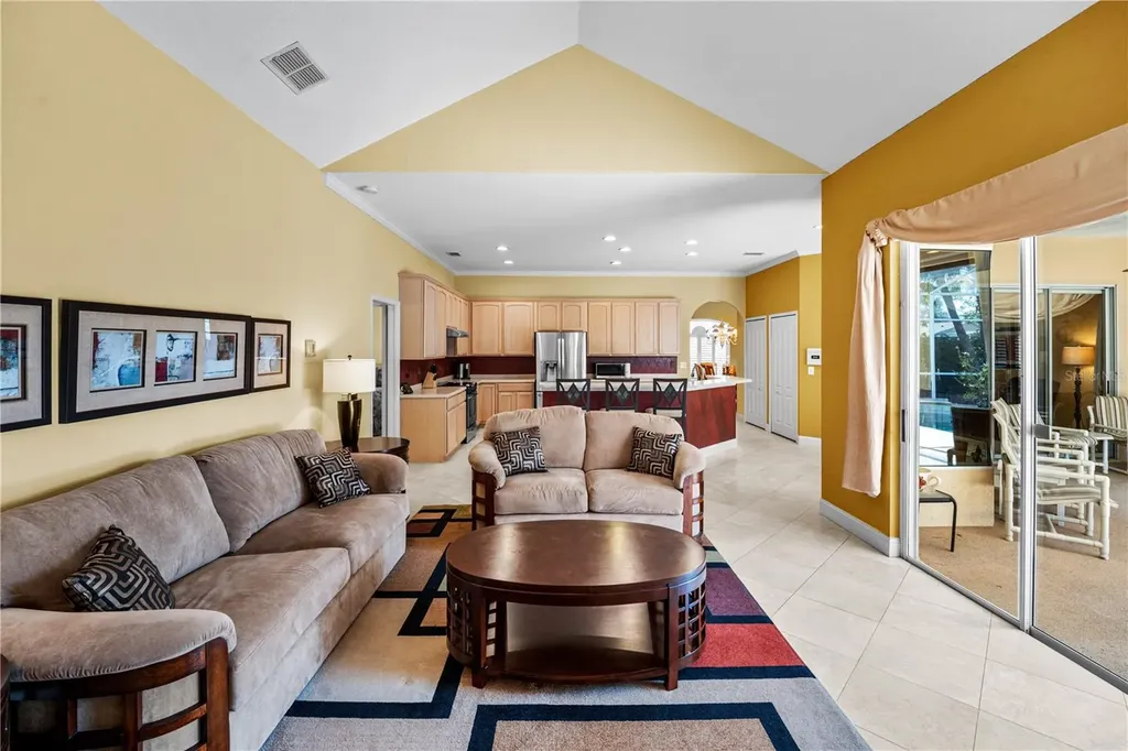 106 Burrell Circle Kissimmee FL 34744