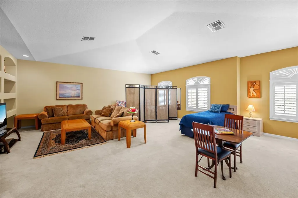 106 Burrell Circle Kissimmee FL 34744