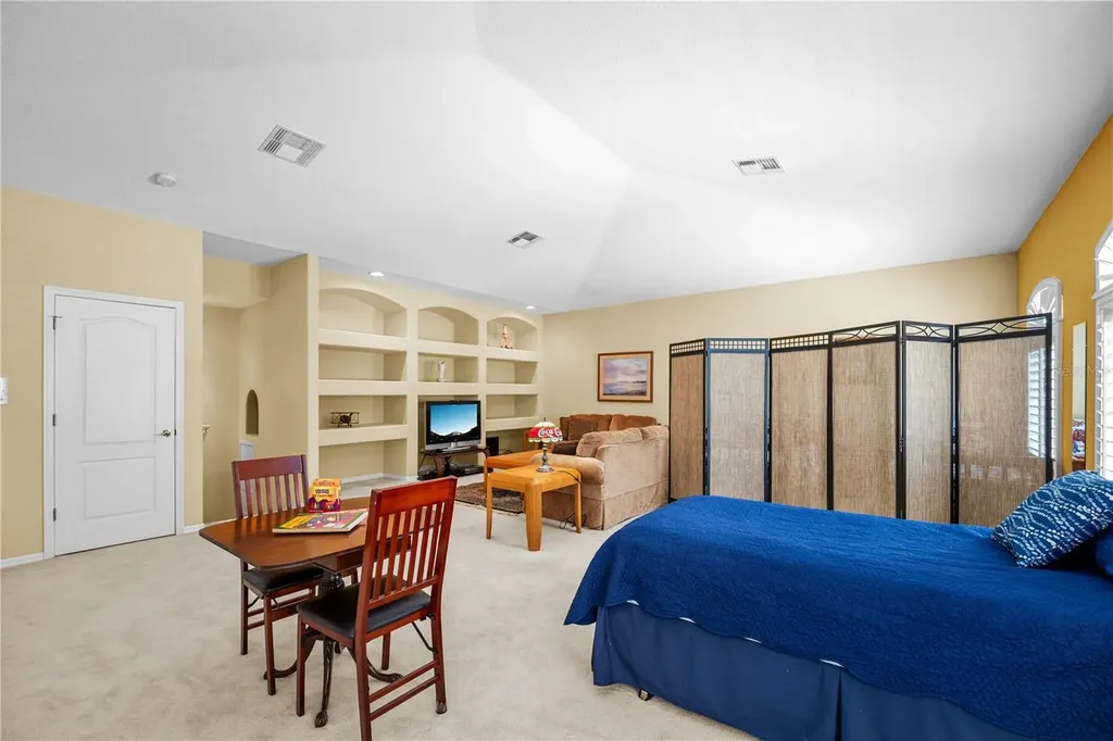 106 Burrell Circle Kissimmee FL 34744