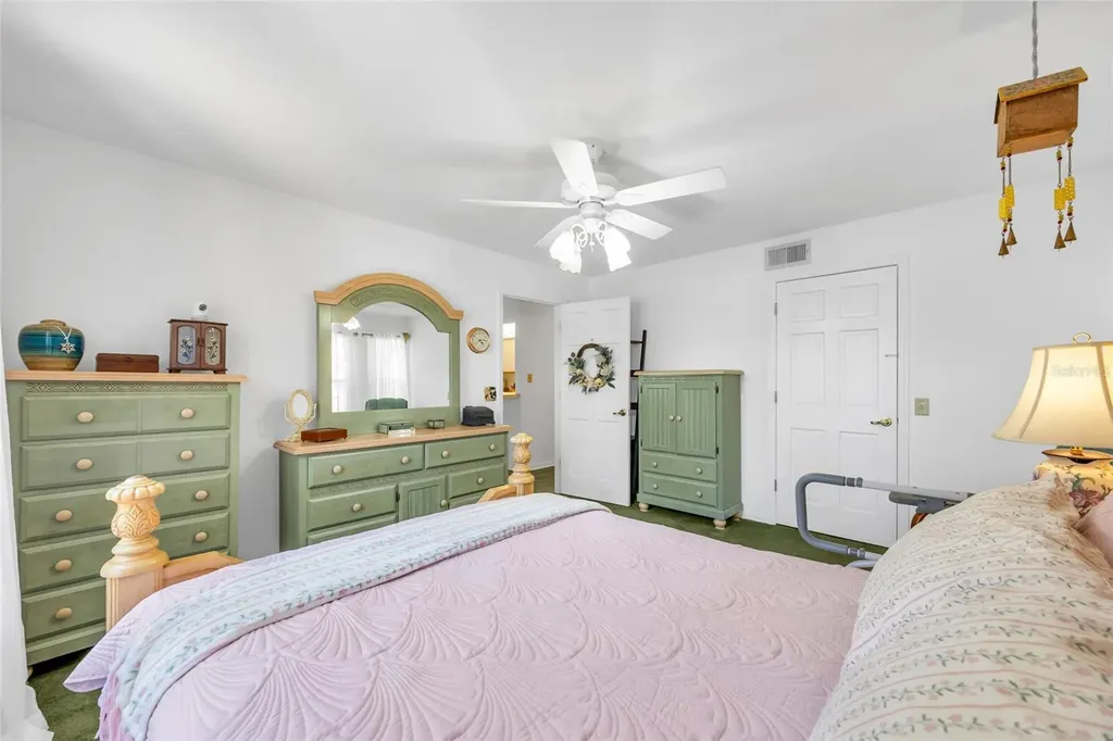 1217 Edgewood Ranch Road Orlando FL 32835