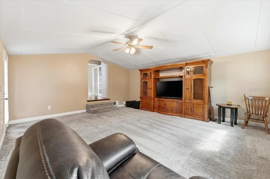 624 Avenue A NE Winter Haven FL 33881