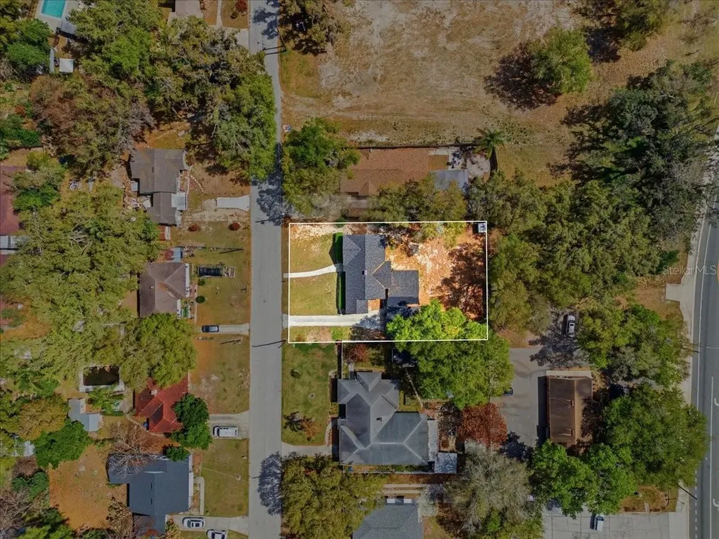 624 Avenue A NE Winter Haven FL 33881