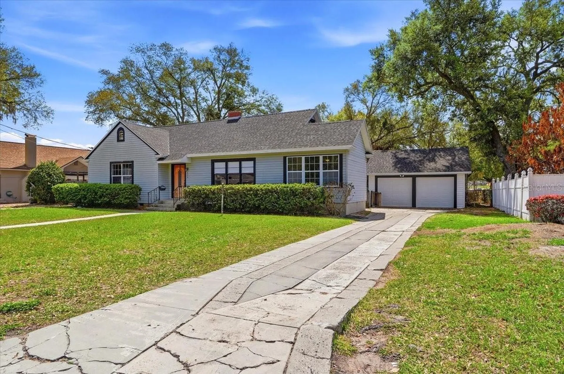 624 Avenue A NE Winter Haven FL 33881