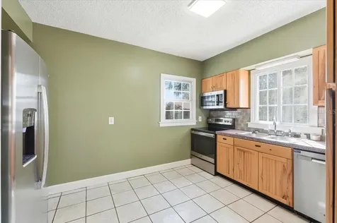624 Avenue A NE Winter Haven FL 33881