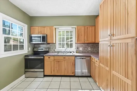 624 Avenue A NE Winter Haven FL 33881