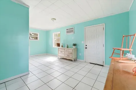 624 Avenue A NE Winter Haven FL 33881