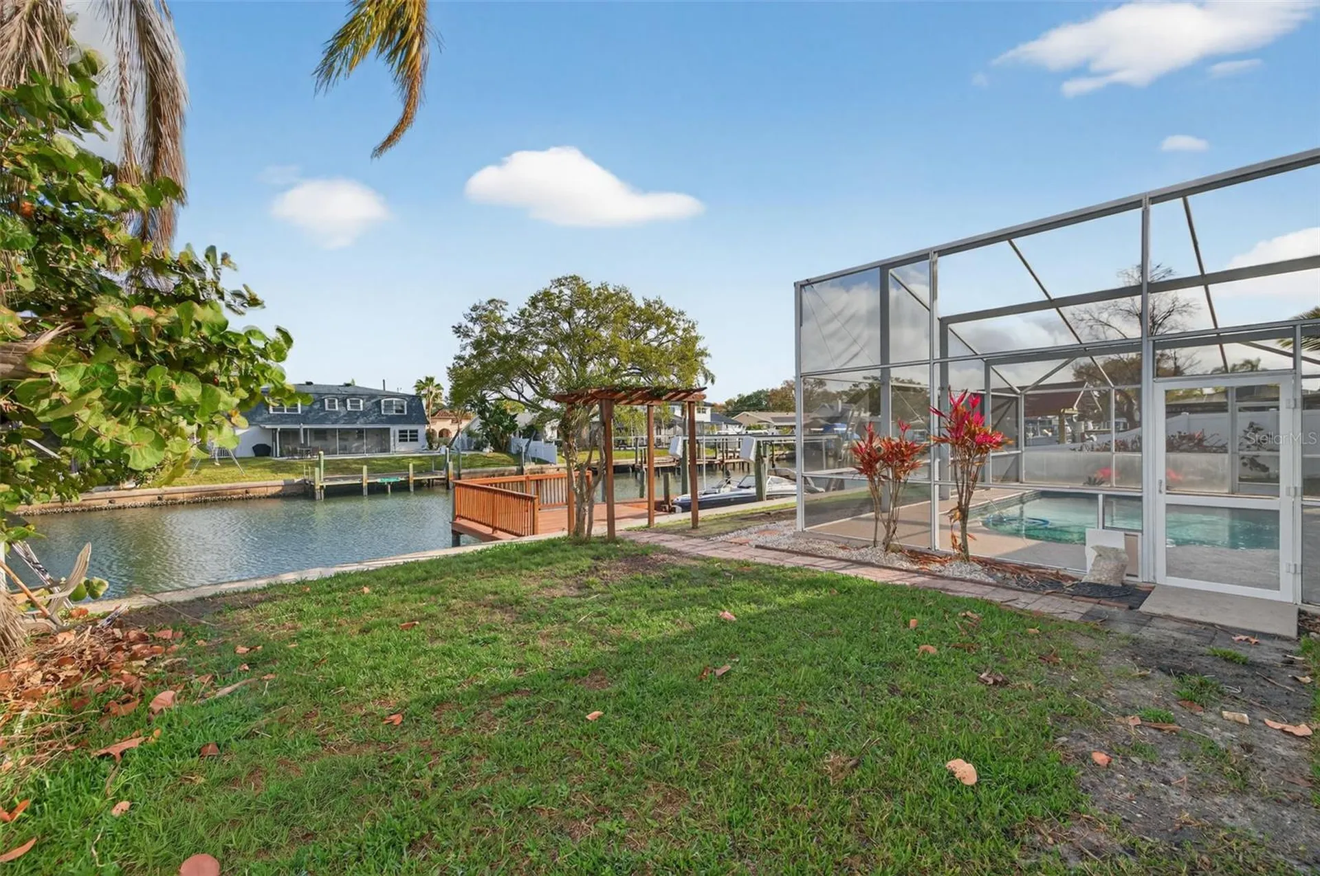 8711 Bay Crest Lane Tampa FL 33615