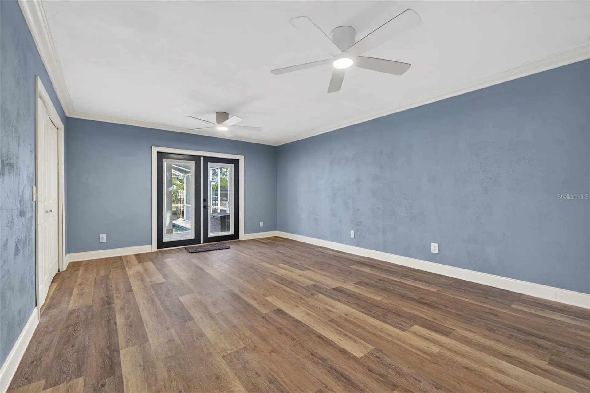 8711 Bay Crest Lane Tampa FL 33615