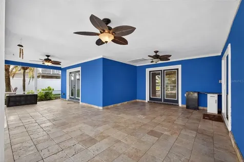 8711 Bay Crest Lane Tampa FL 33615