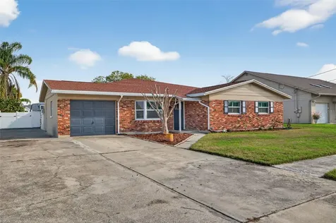 8711 Bay Crest Lane Tampa FL 33615