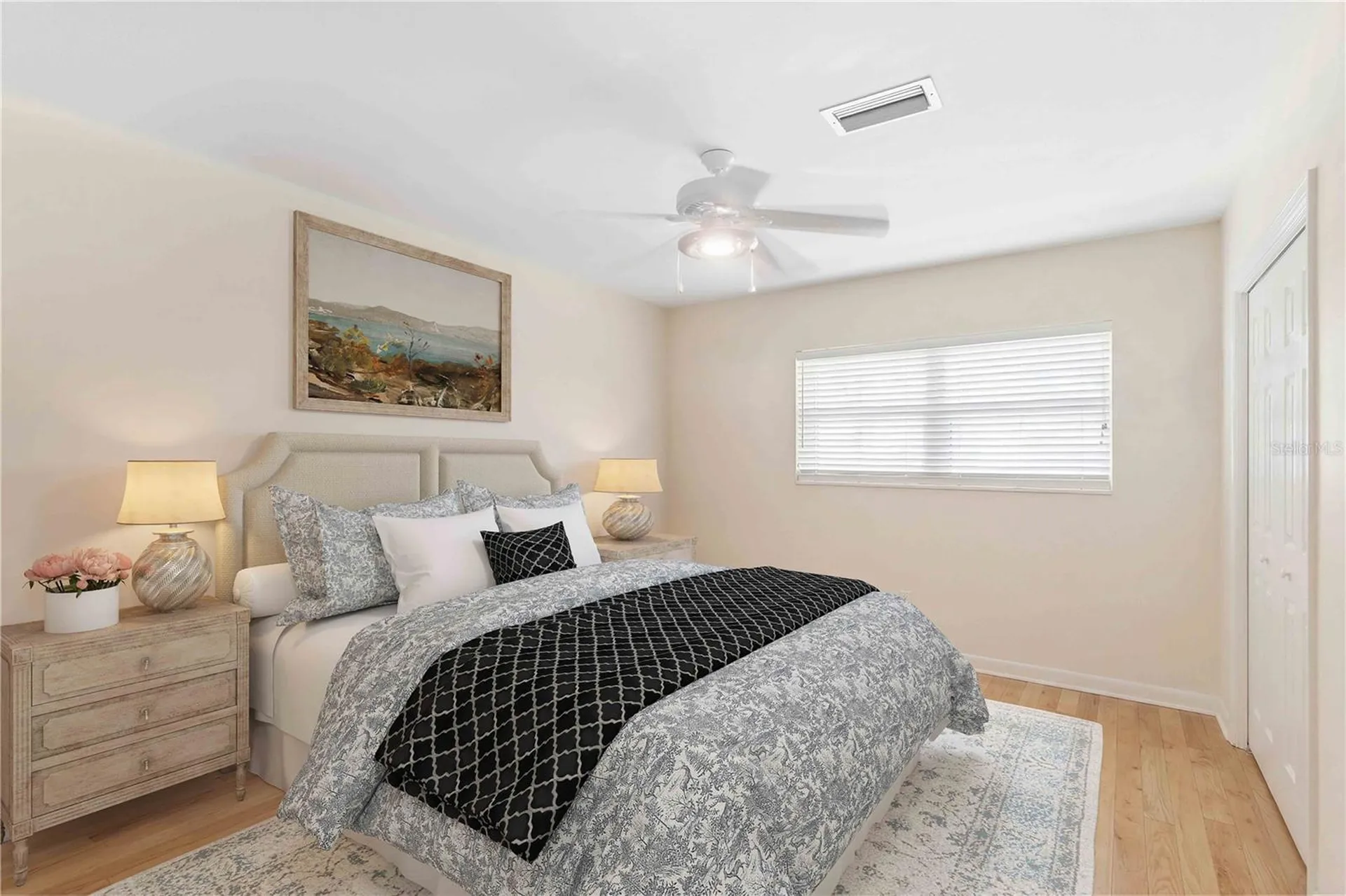 2068 Sunnyside Lane Sarasota FL 34239