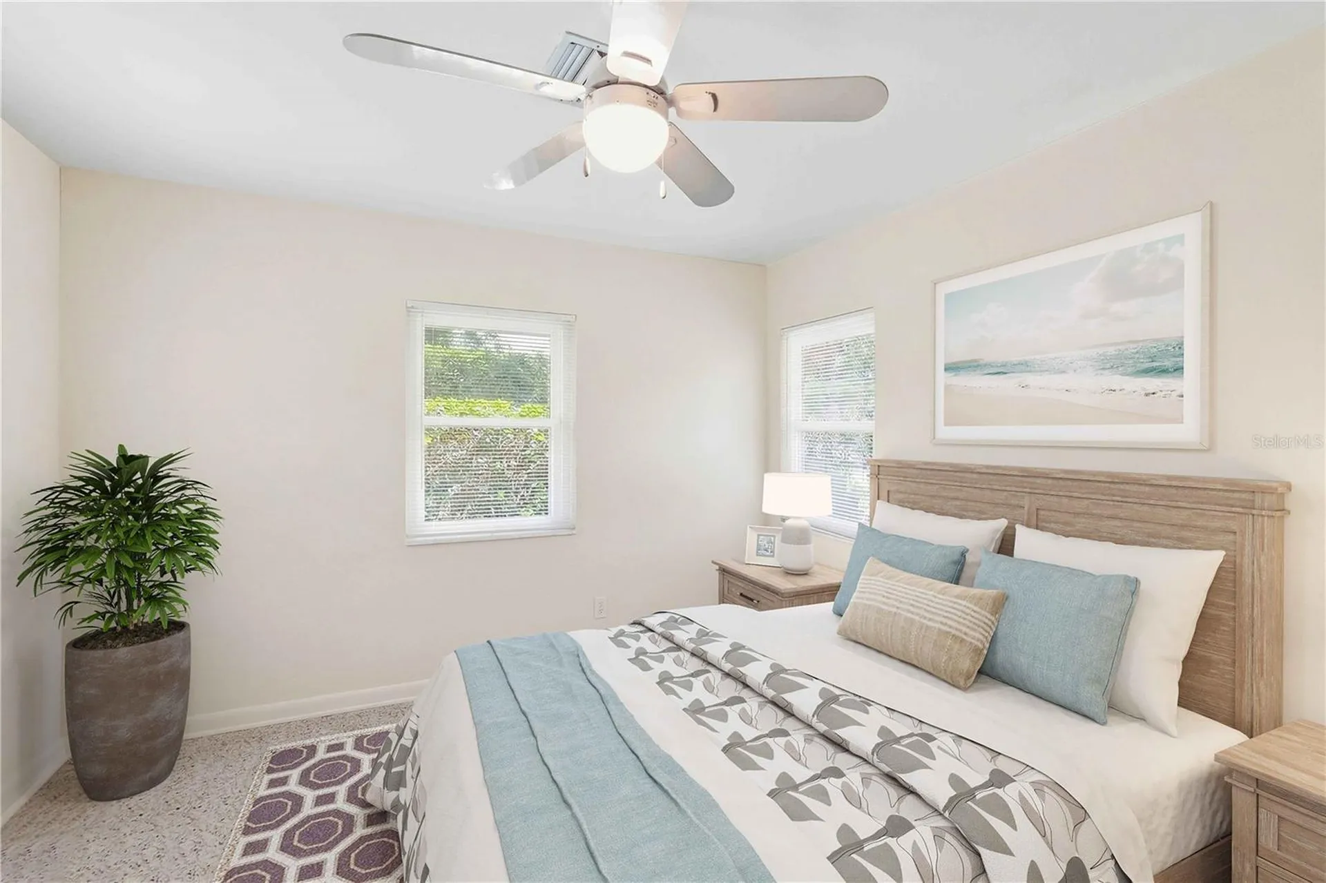 2068 Sunnyside Lane Sarasota FL 34239