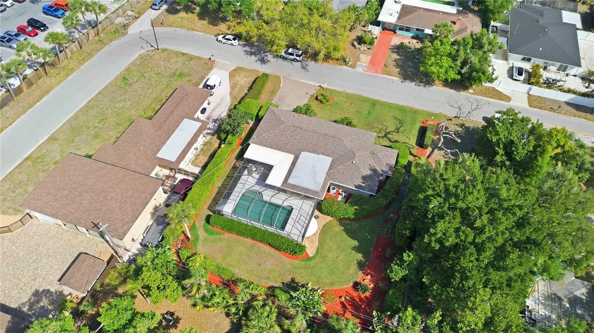 2068 Sunnyside Lane Sarasota FL 34239