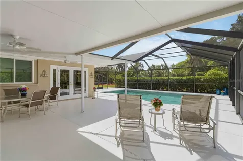 2068 Sunnyside Lane Sarasota FL 34239