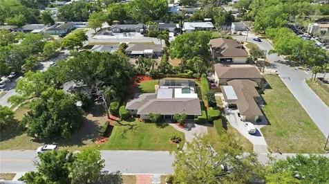 2068 Sunnyside Lane Sarasota FL 34239