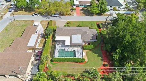 2068 Sunnyside Lane Sarasota FL 34239