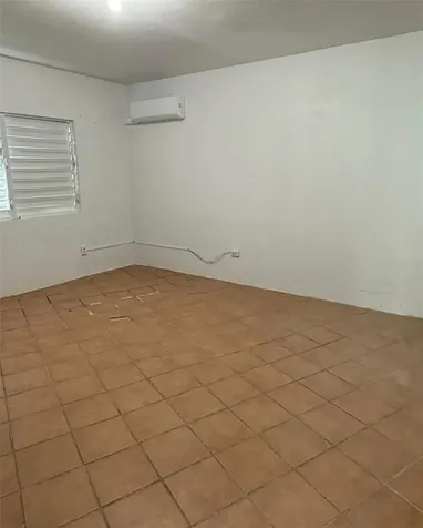La Barra 105 F Caguas PR 00725