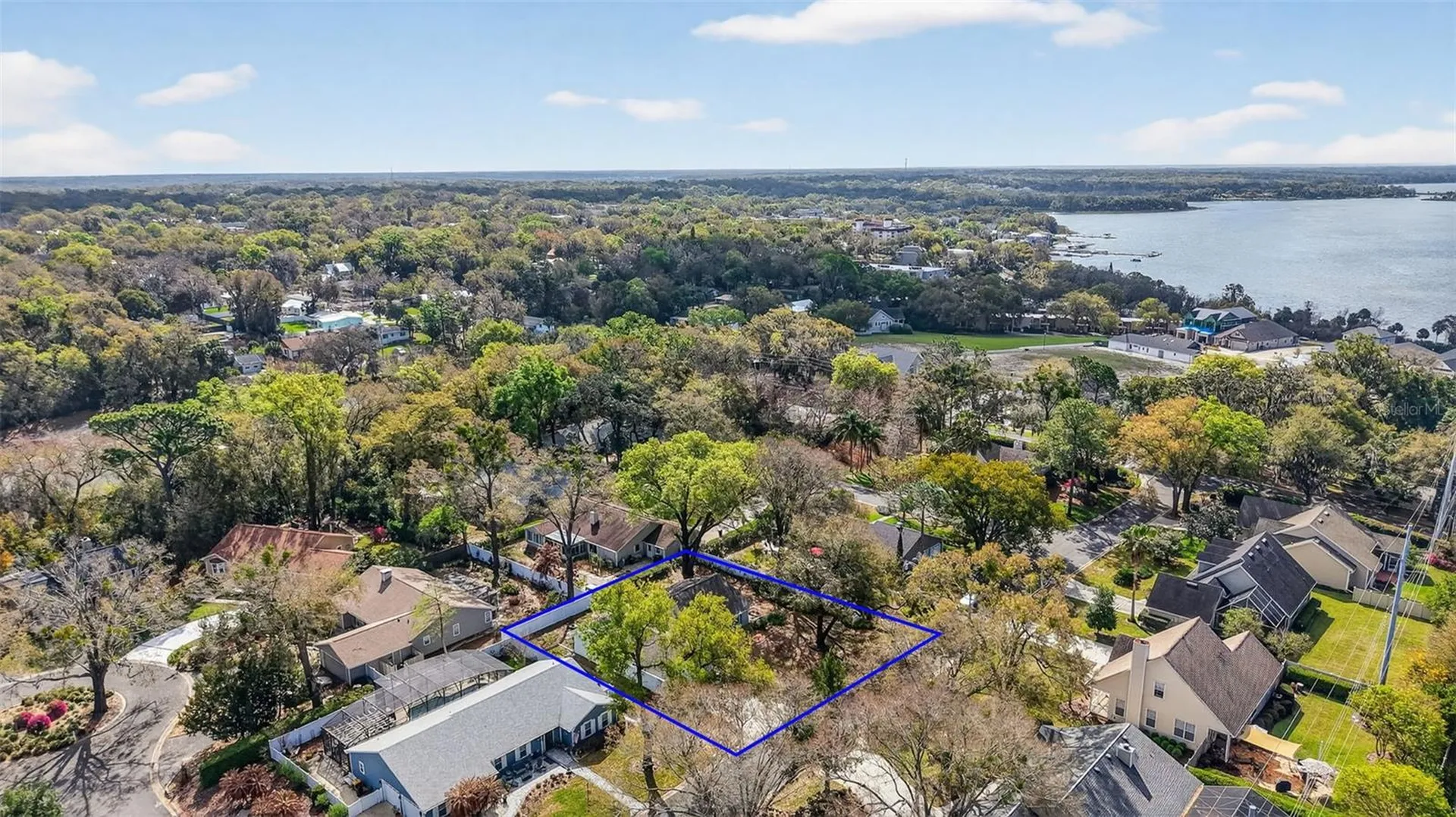 1120 Gardner Lane Mount Dora FL 32757