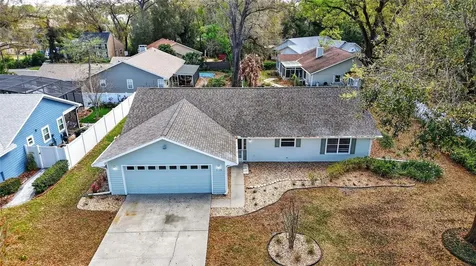 1120 Gardner Lane Mount Dora FL 32757
