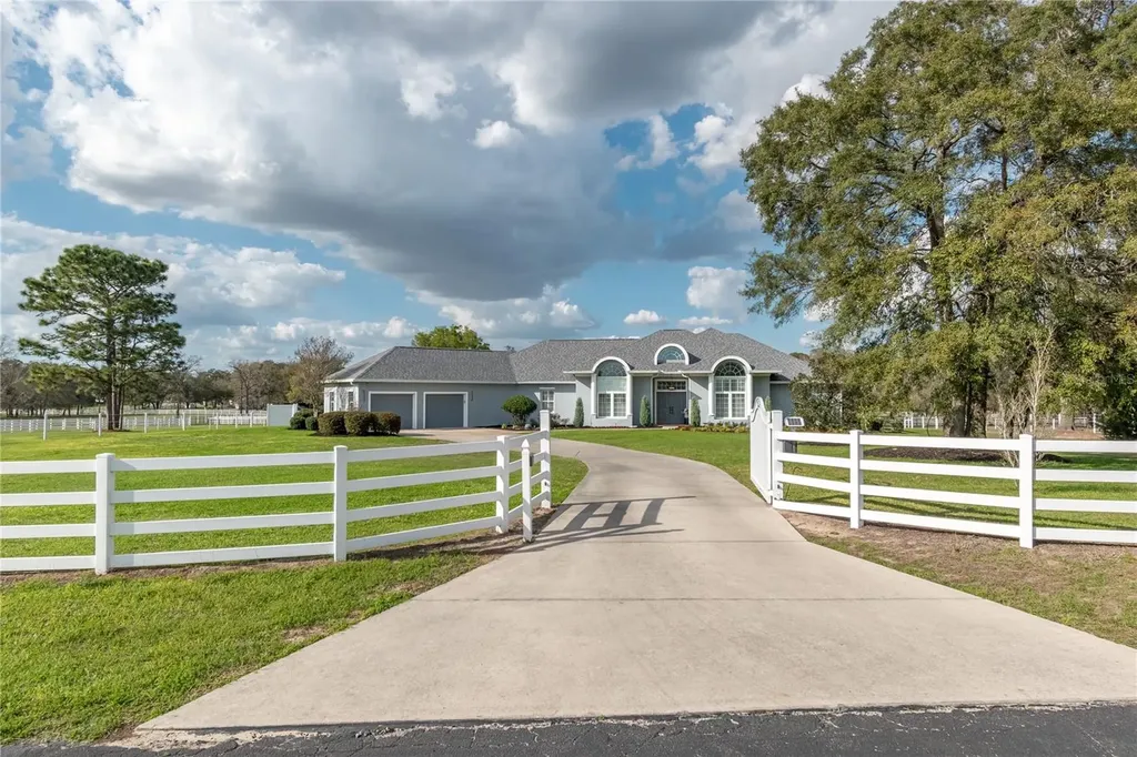 10516 SW 27th Avenue Ocala FL 34476