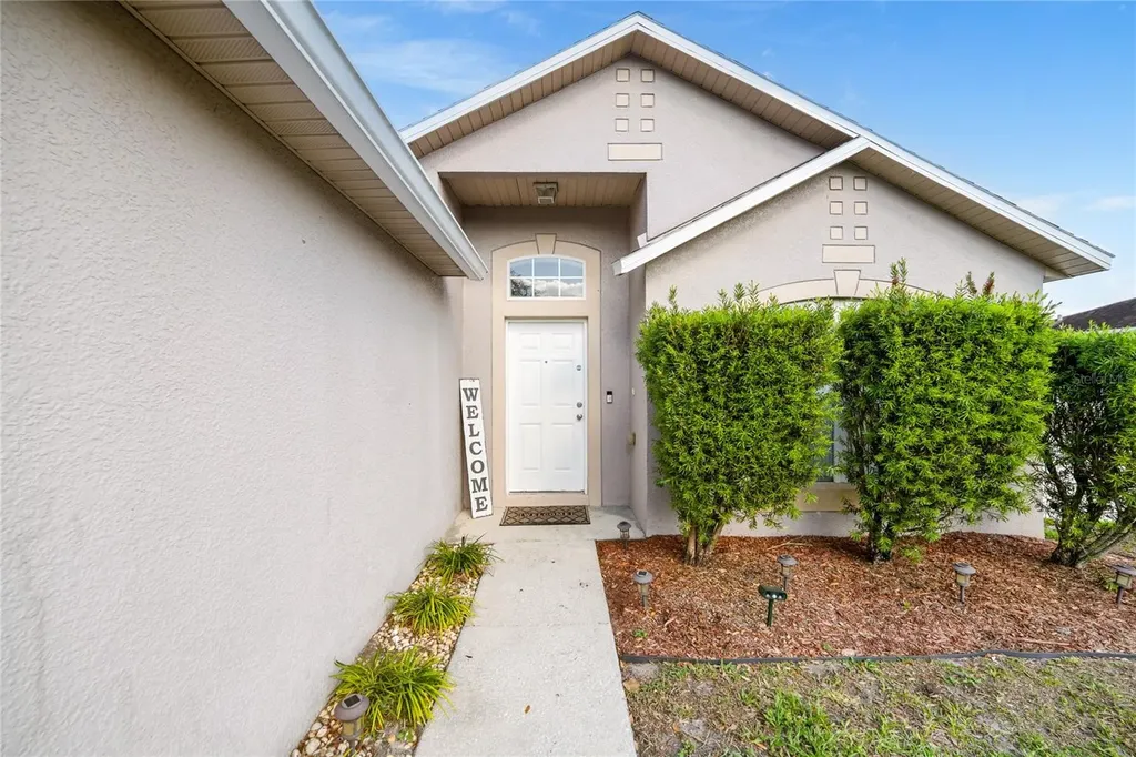 125 Cedar Ridge Lane Sanford FL 32771