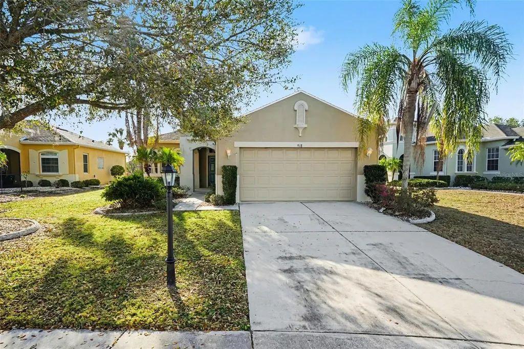 918 Regal Manor Way Sun City Center FL 33573