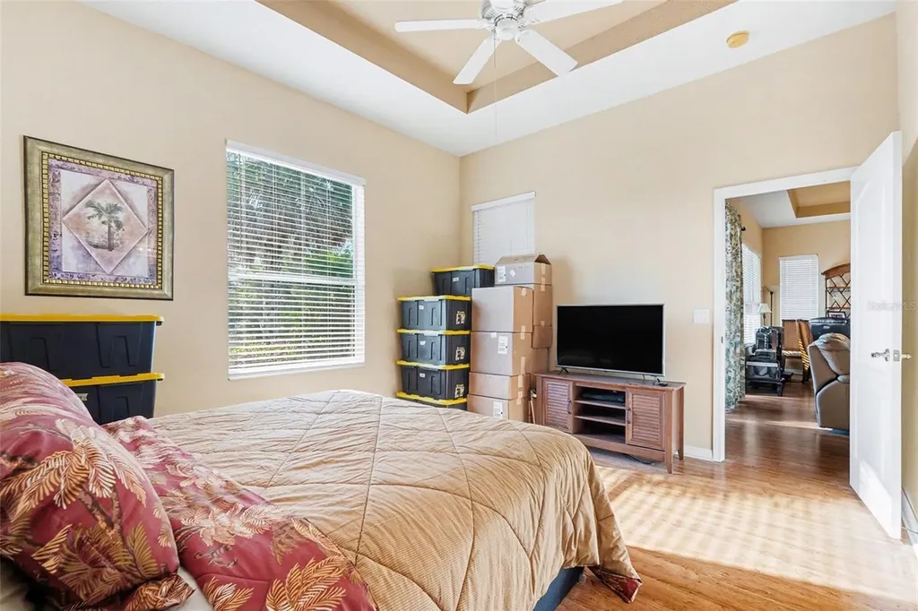 918 Regal Manor Way Sun City Center FL 33573