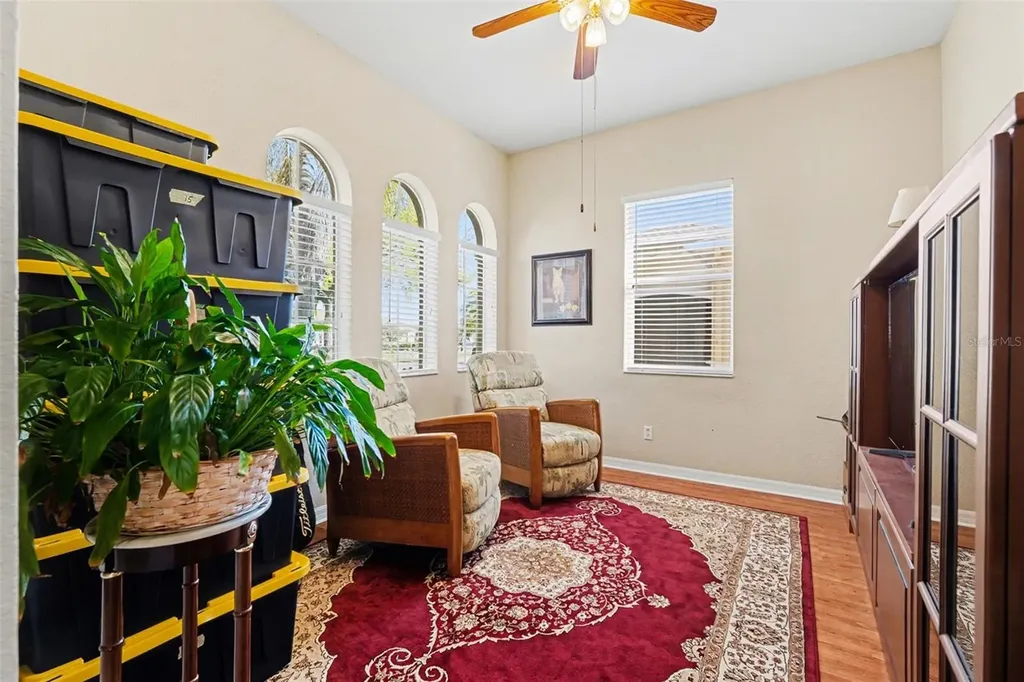 918 Regal Manor Way Sun City Center FL 33573