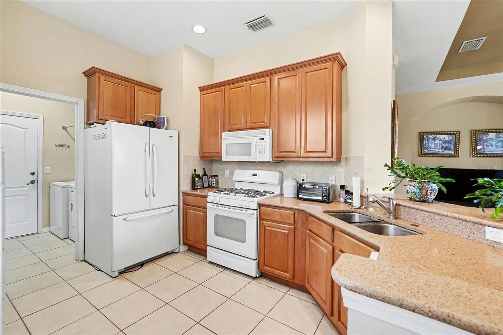 918 Regal Manor Way Sun City Center FL 33573