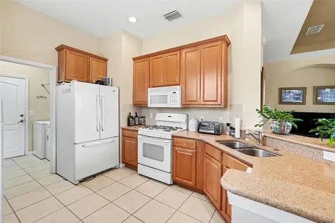 918 Regal Manor Way Sun City Center FL 33573