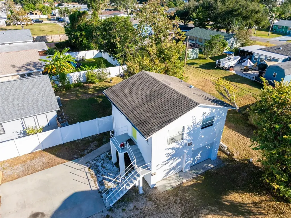 5434 1/2 9th Avenue N St Petersburg FL 33710