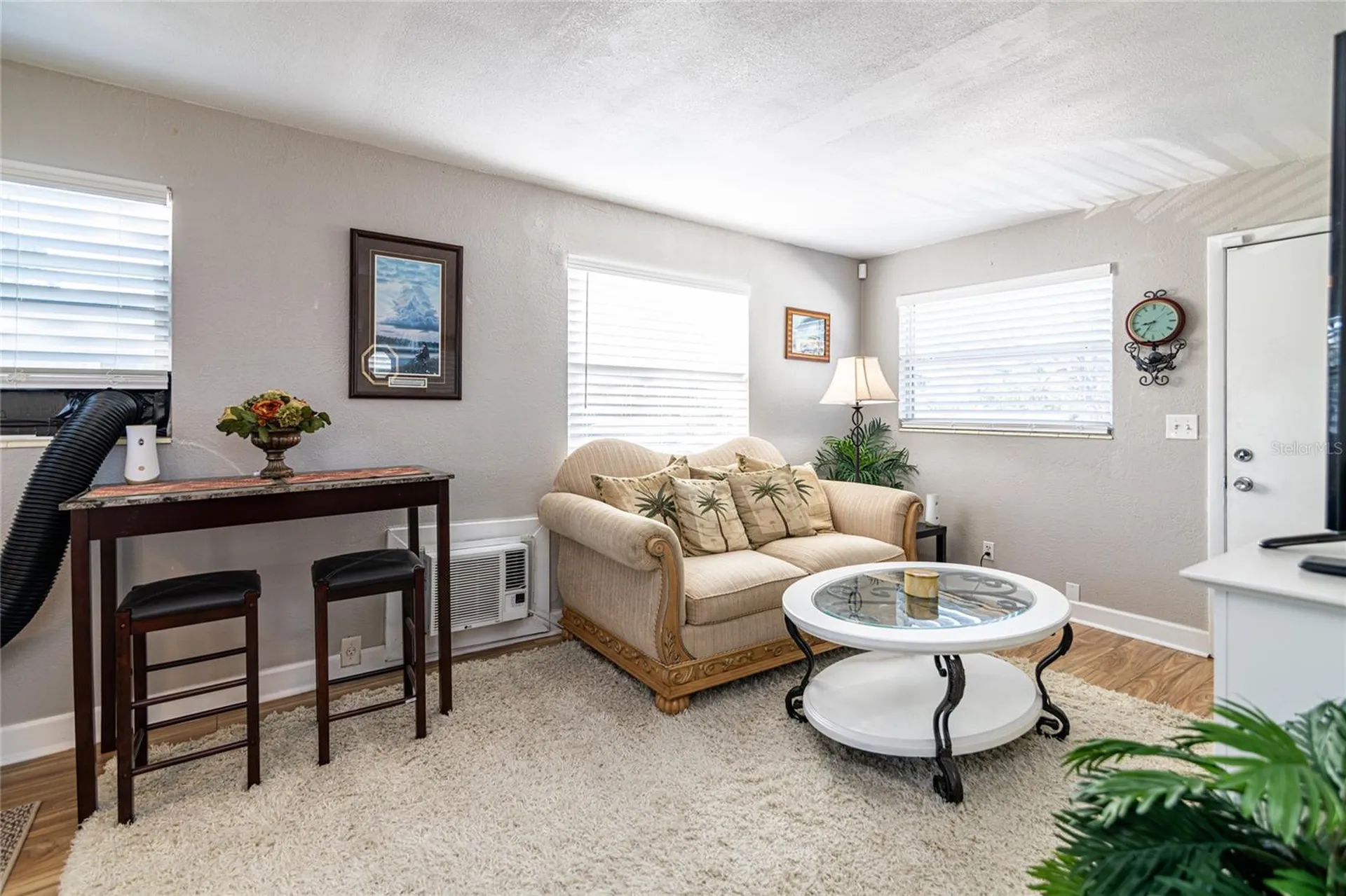 5434 1/2 9th Avenue N St Petersburg FL 33710