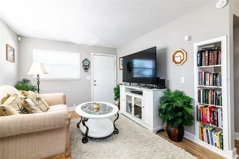 5434 1/2 9th Avenue N St Petersburg FL 33710