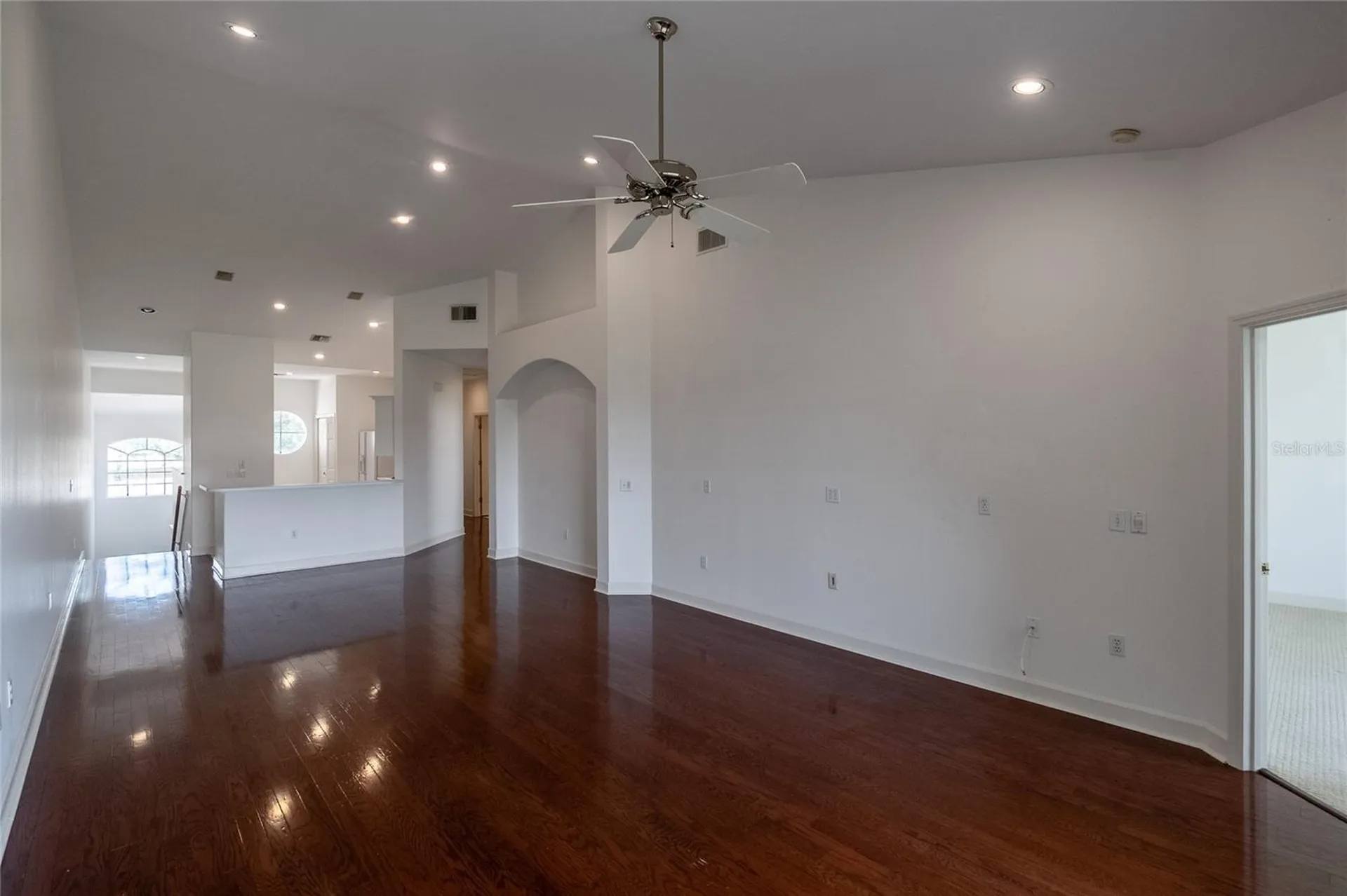 447 Enclave Place Lakeland FL 33803