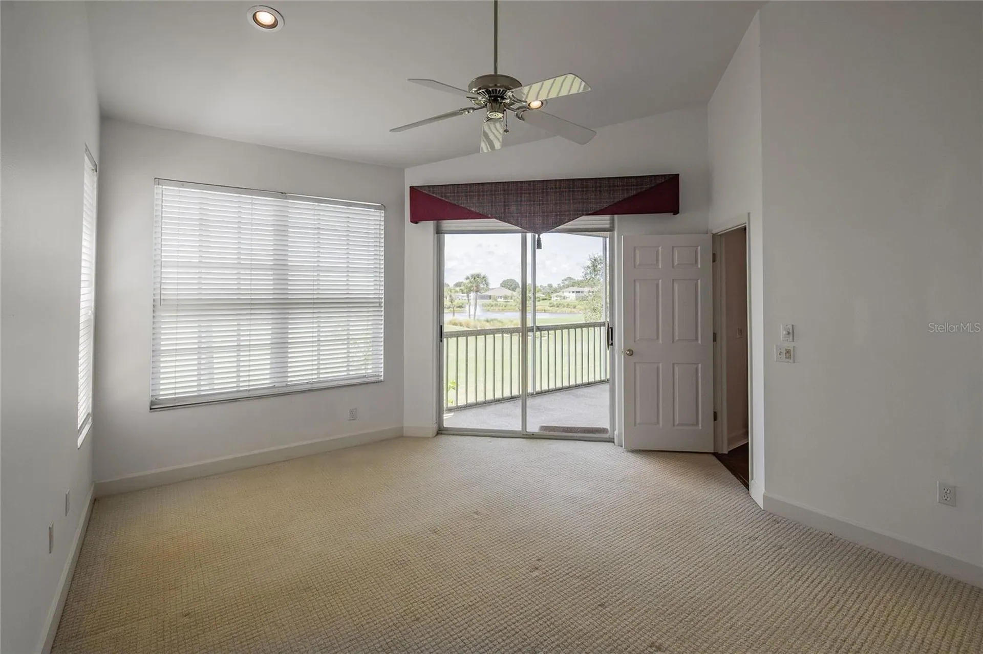 447 Enclave Place Lakeland FL 33803