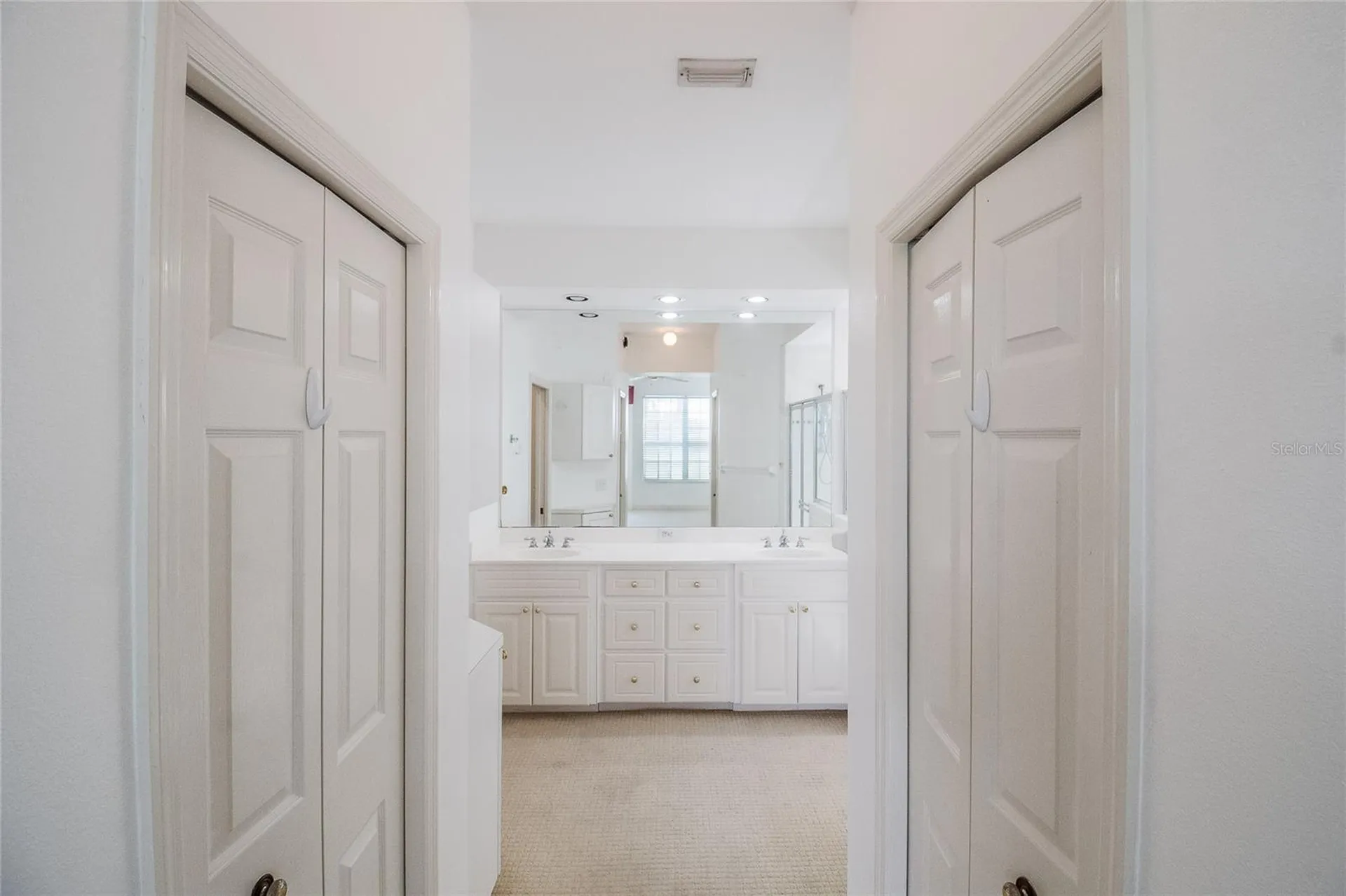 447 Enclave Place Lakeland FL 33803