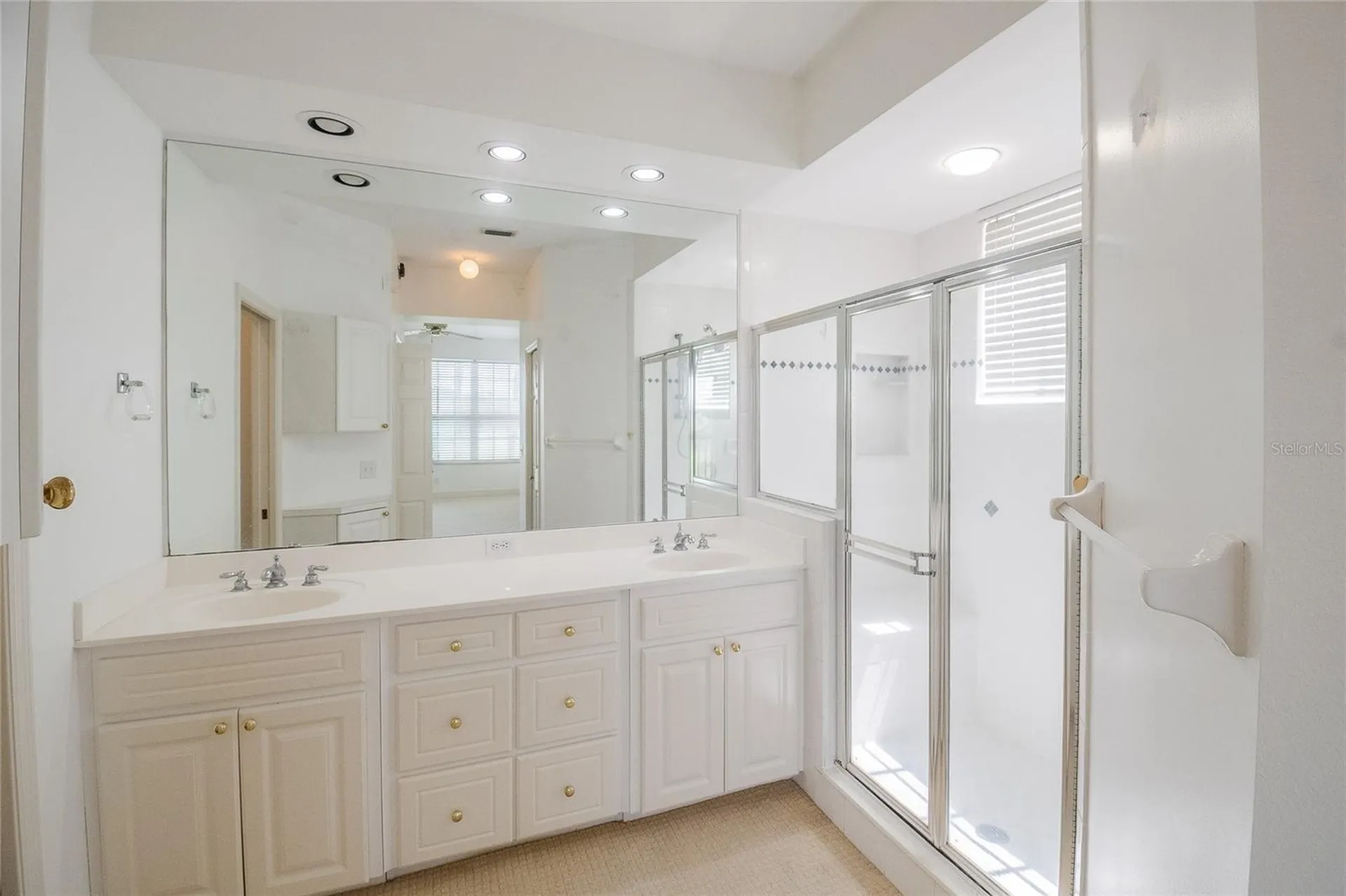 447 Enclave Place Lakeland FL 33803