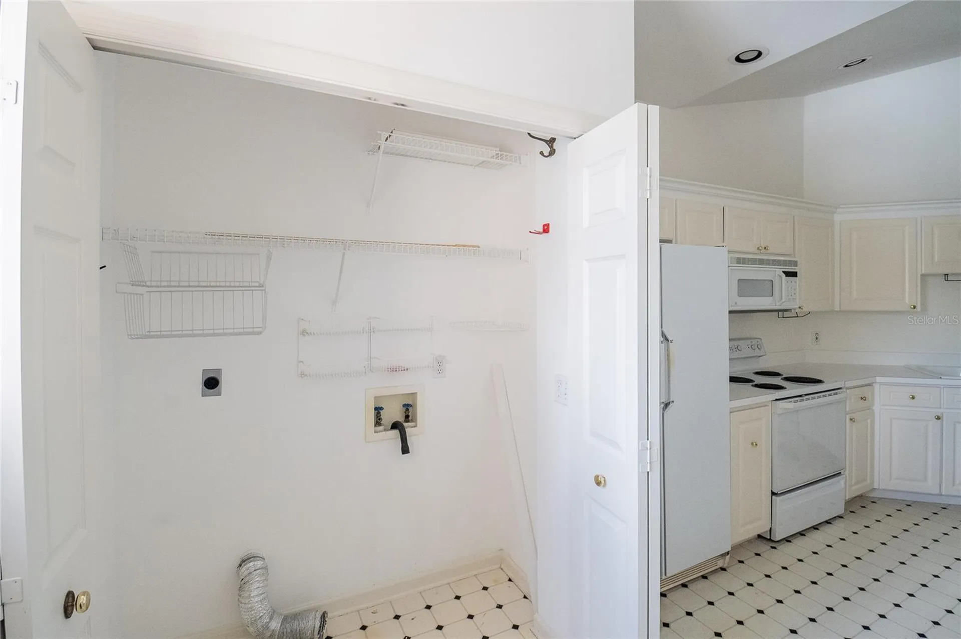 447 Enclave Place Lakeland FL 33803