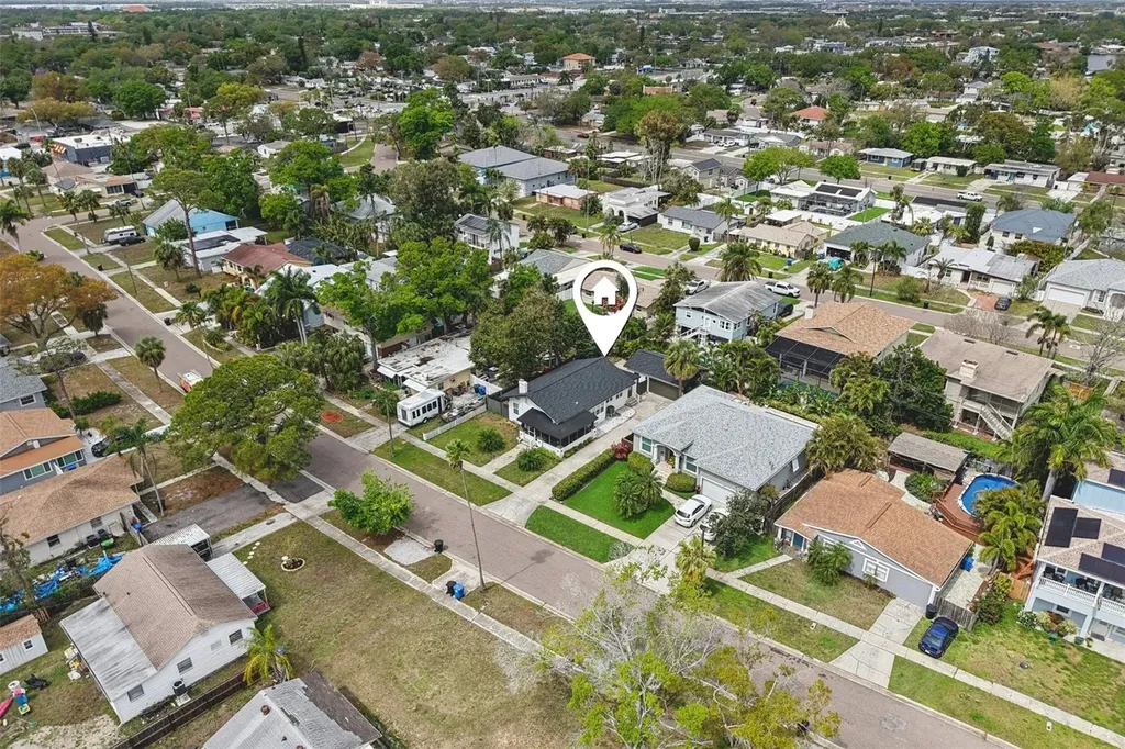 159 81st Avenue N St Petersburg FL 33702
