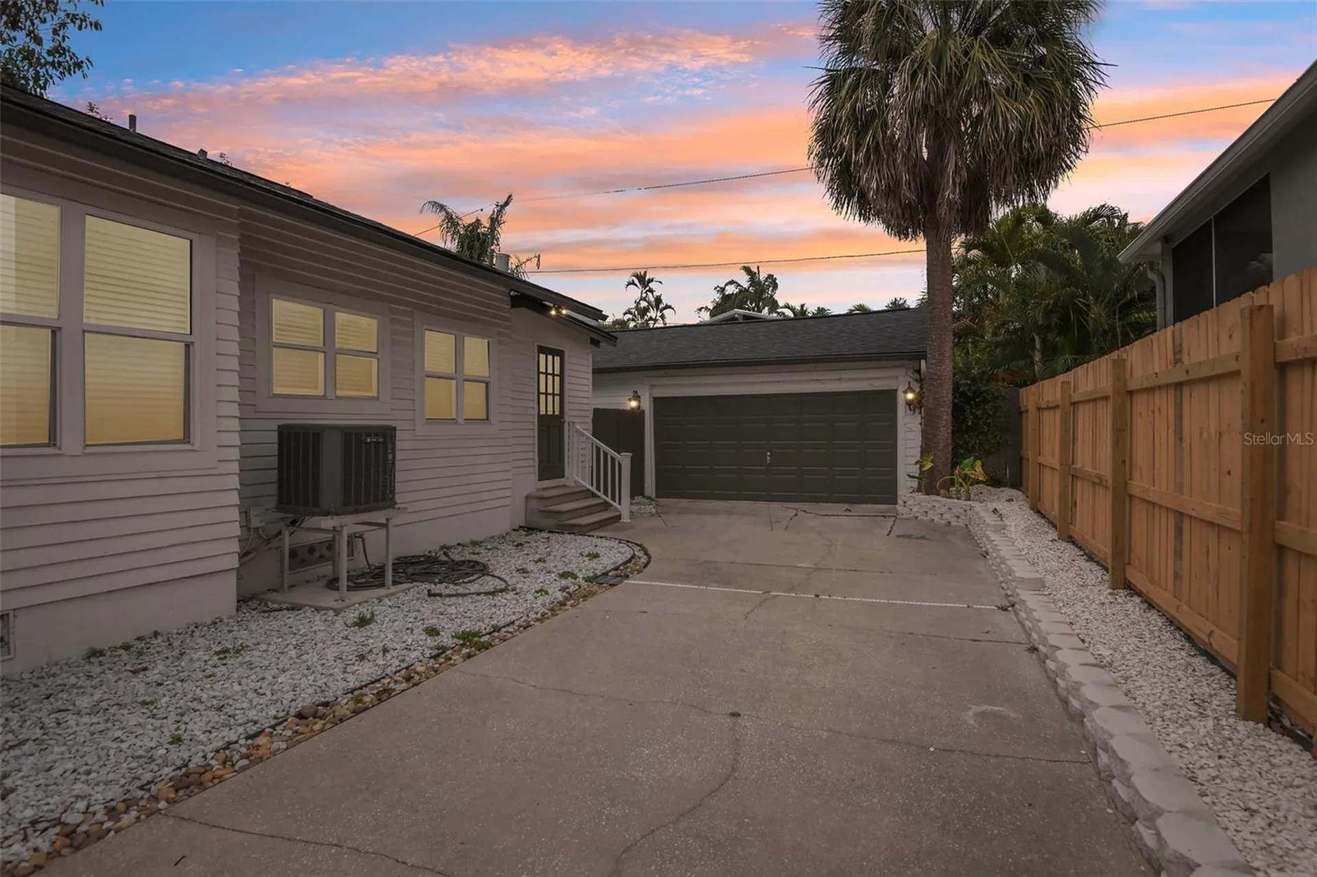 159 81st Avenue N St Petersburg FL 33702