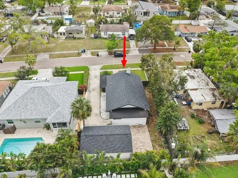 159 81st Avenue N St Petersburg FL 33702