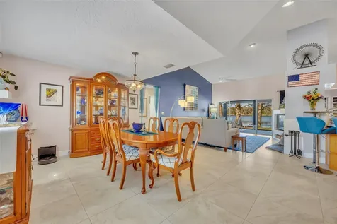 703 Meredith Street Fern Park FL 32730